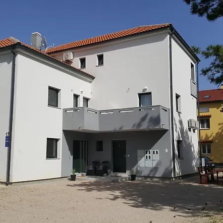 Artemis * Baška