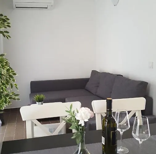 Artemis * Baška